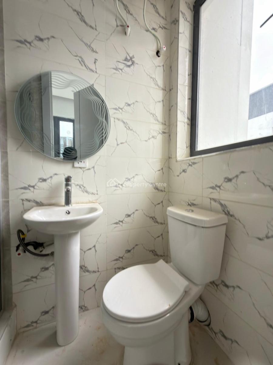 Service 2 Bedroom Apartment with Swimming Pool, Ikoyi, Ikoyi, Lagos, Flat / Apartment for Rent