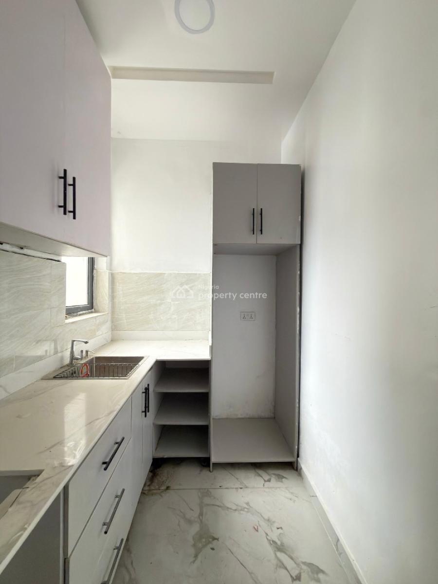 Service 2 Bedroom Apartment with Swimming Pool, Ikoyi, Ikoyi, Lagos, Flat / Apartment for Rent