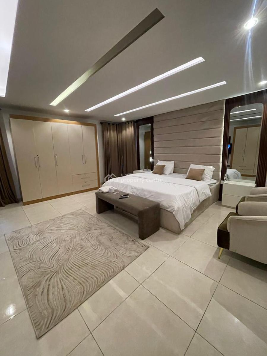 4 Bedrooms with Ps5, Castle Rock Revenue, Osapa, Lekki, Lagos, Terraced Duplex Short Let