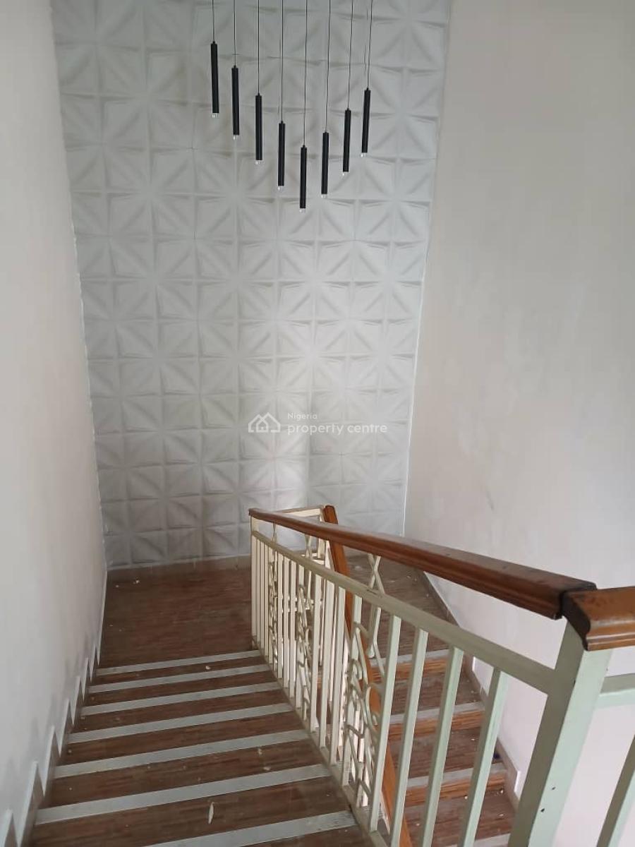 Well Renovated 4 Units of 2 Bedroom Apartments, Lekki Phase 1, Lekki, Lagos, Flat / Apartment for Rent