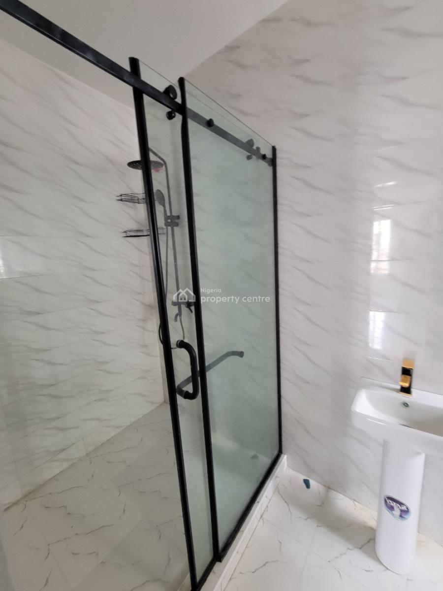 Standard and Spacious 3bedroom Apartment (upstairs), First Unity Estate Badore Ajah-lekki, Badore, Ajah, Lagos, Flat / Apartment for Rent