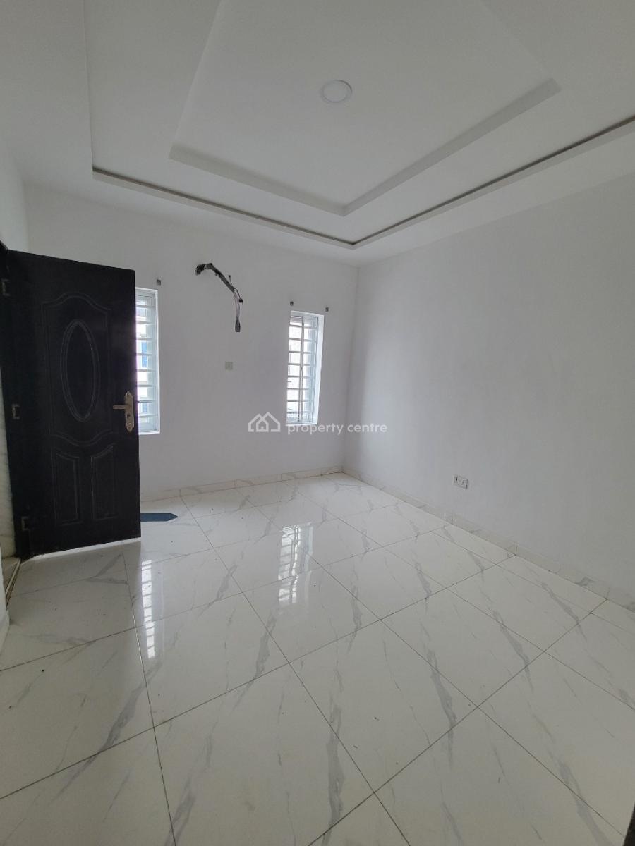 Standard and Spacious 3bedroom Apartment (upstairs), First Unity Estate Badore Ajah-lekki, Badore, Ajah, Lagos, Flat / Apartment for Rent