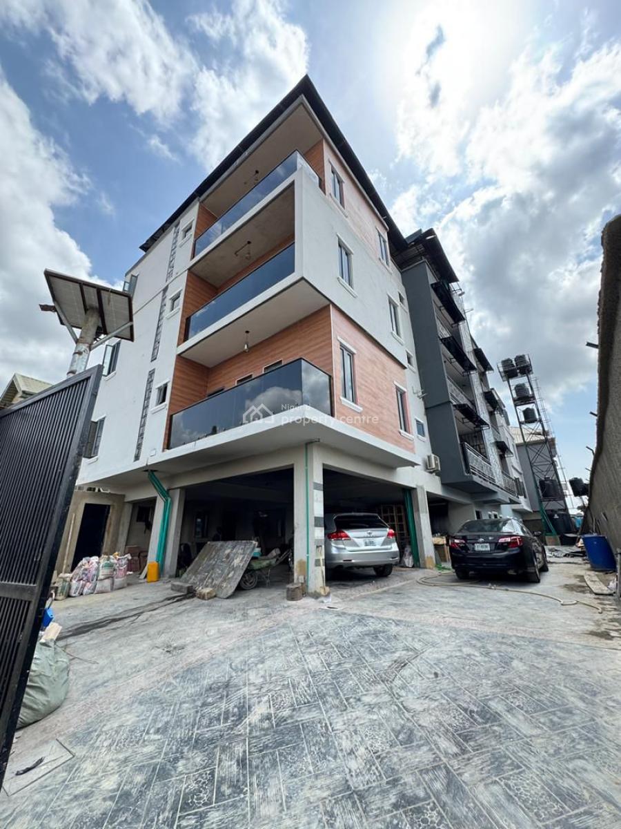 Lovely Built 3 Bedroom Apartment in a Prime Location, Yaba, Lagos, Block of Flats for Sale