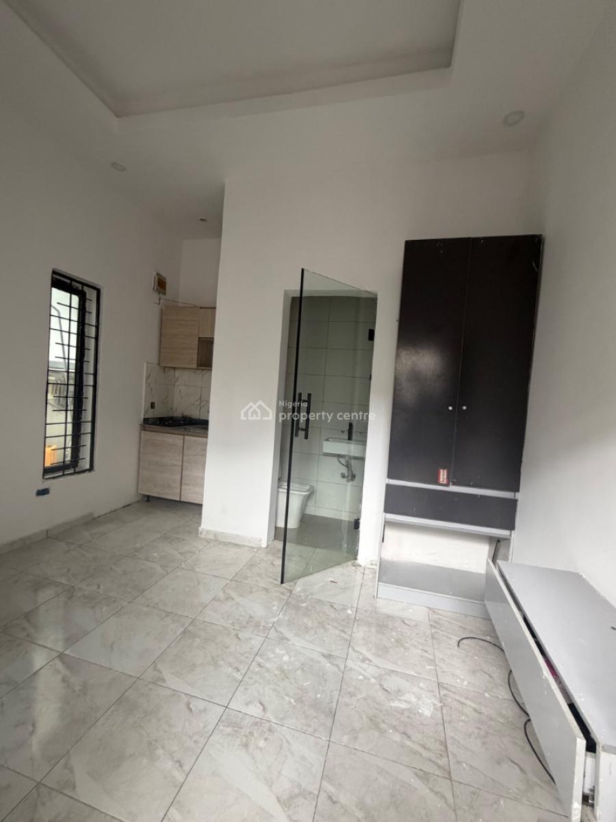Studio Apartment, General Paint, Ajah, Lagos, Flat / Apartment for Rent