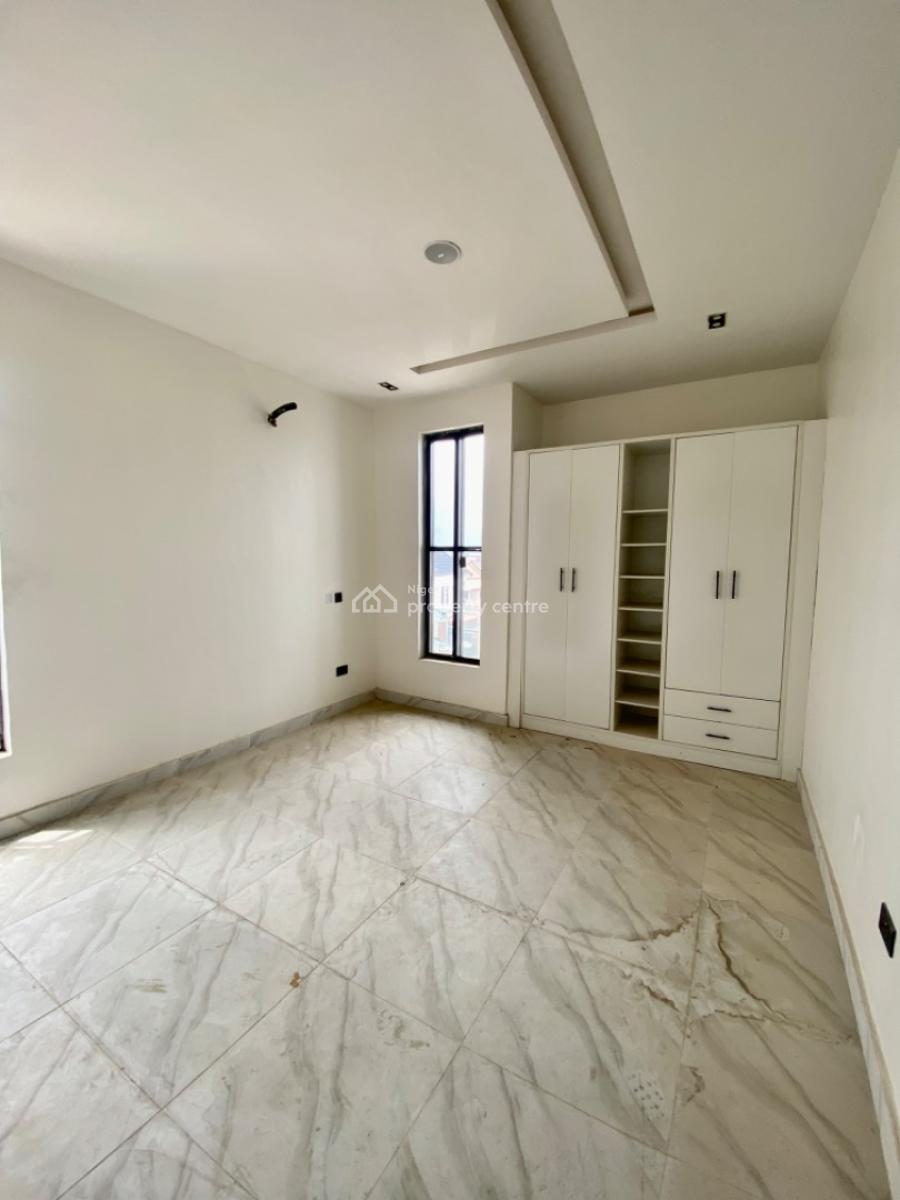 Brand New 2 Bedroom Apartment, Ologolo, Lekki, Lagos, Flat / Apartment for Rent