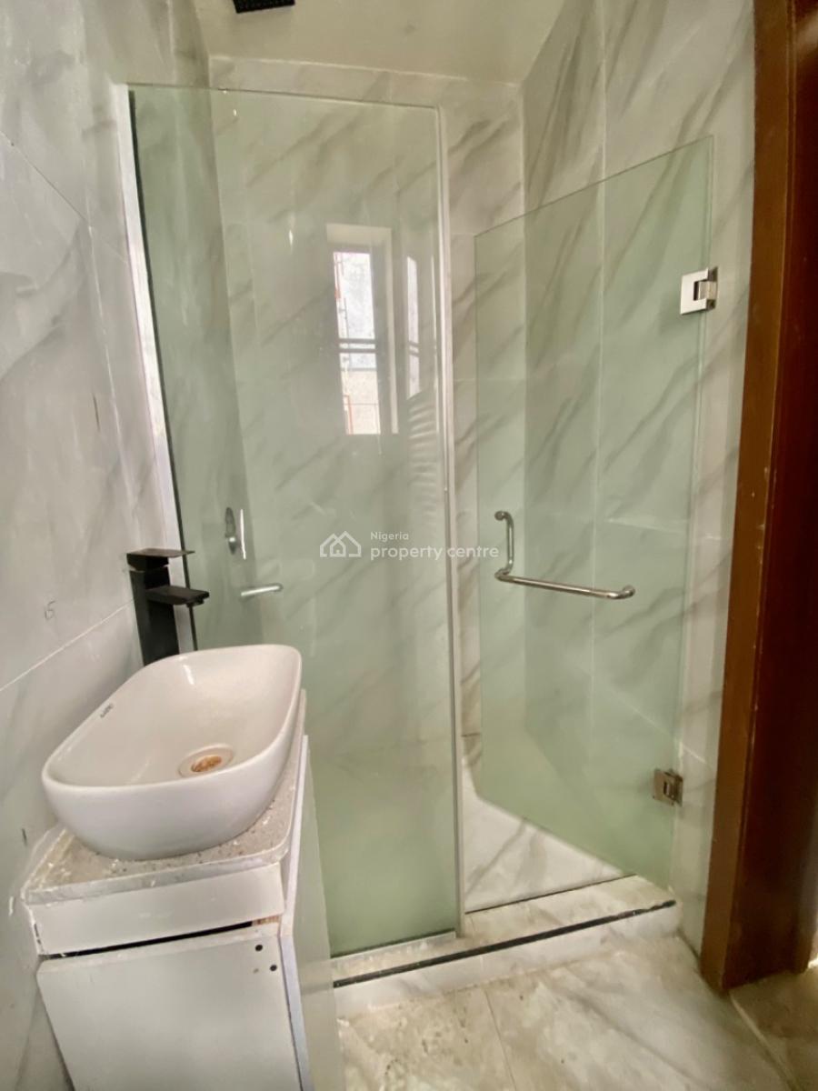 Brand New 2 Bedroom Apartment, Ologolo, Lekki, Lagos, Flat / Apartment for Rent