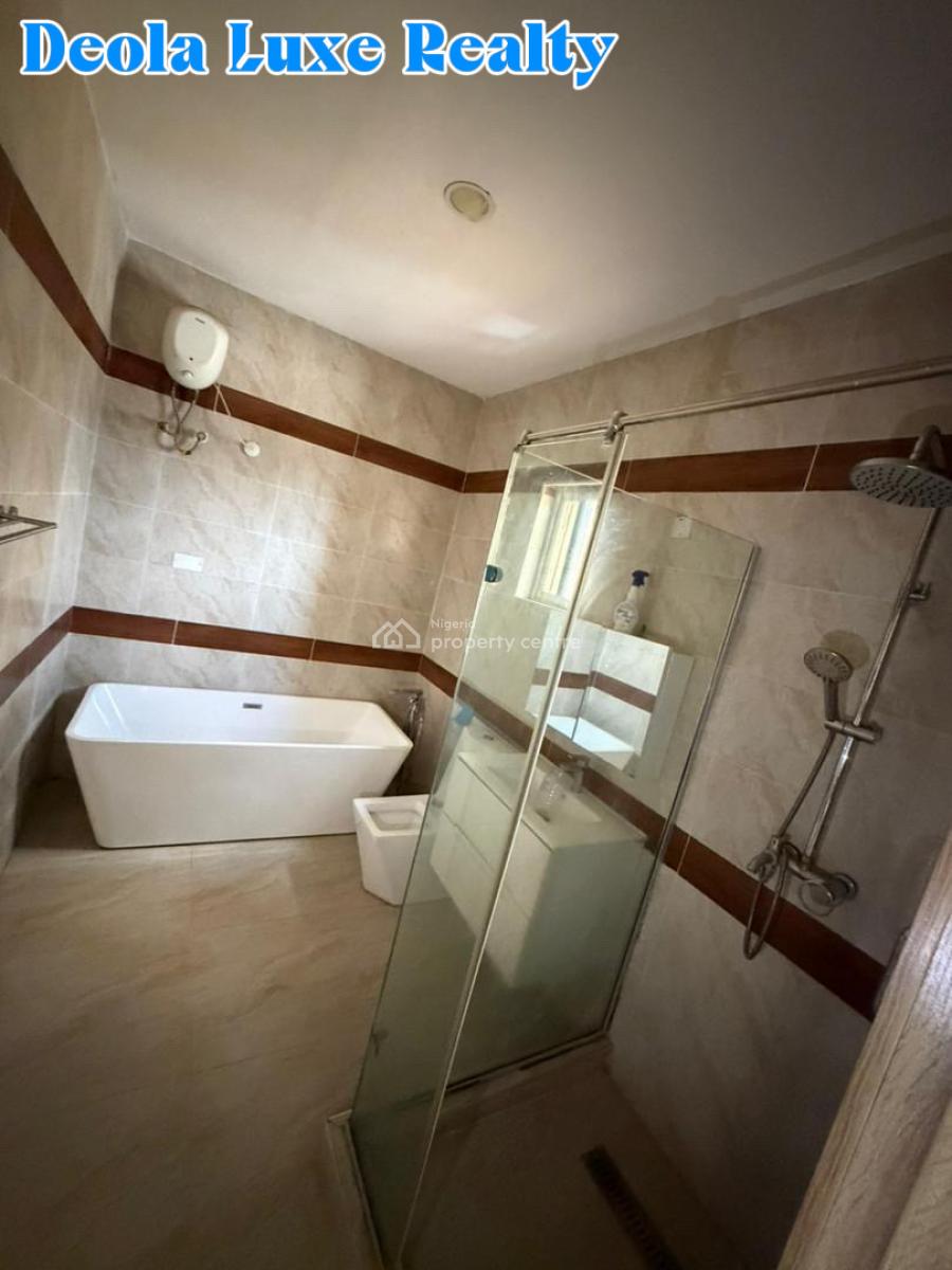 a Well Maintained 4 Bedroom Duplex in a Family Oriented Estate, Nike Art Gallery Road, Ikate, Lekki, Lagos, Semi-detached Duplex for Sale