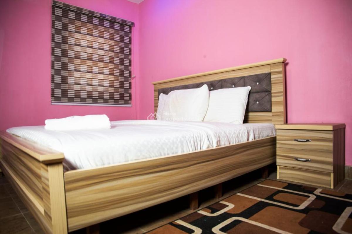 All Rooms Ensuite 3 Bedrooms Furnished Apartment +1 Room Bq, Ikeja Gra, Ikeja, Lagos, Flat / Apartment for Rent