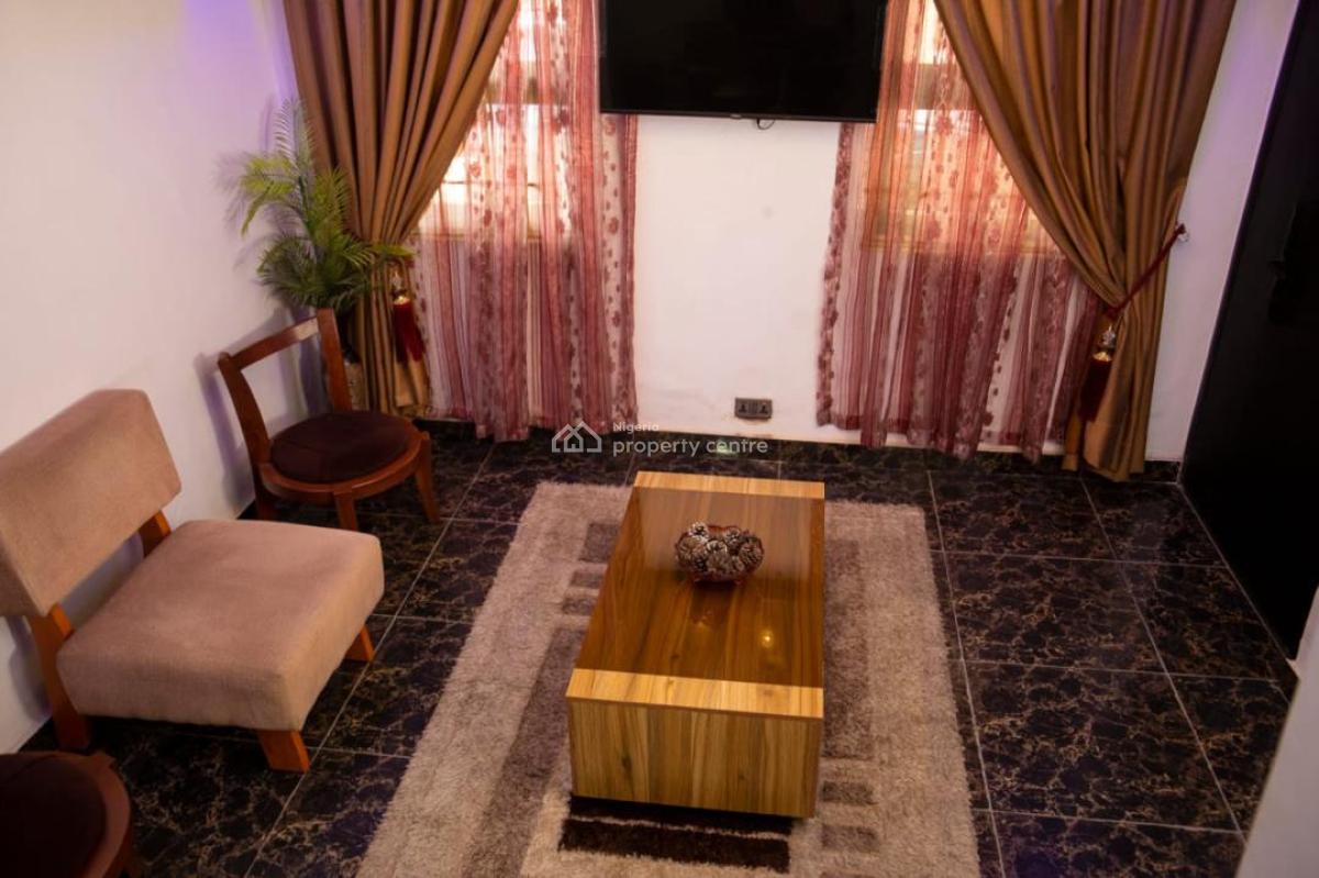 All Rooms Ensuite 3 Bedrooms Furnished Apartment +1 Room Bq, Ikeja Gra, Ikeja, Lagos, Flat / Apartment for Rent