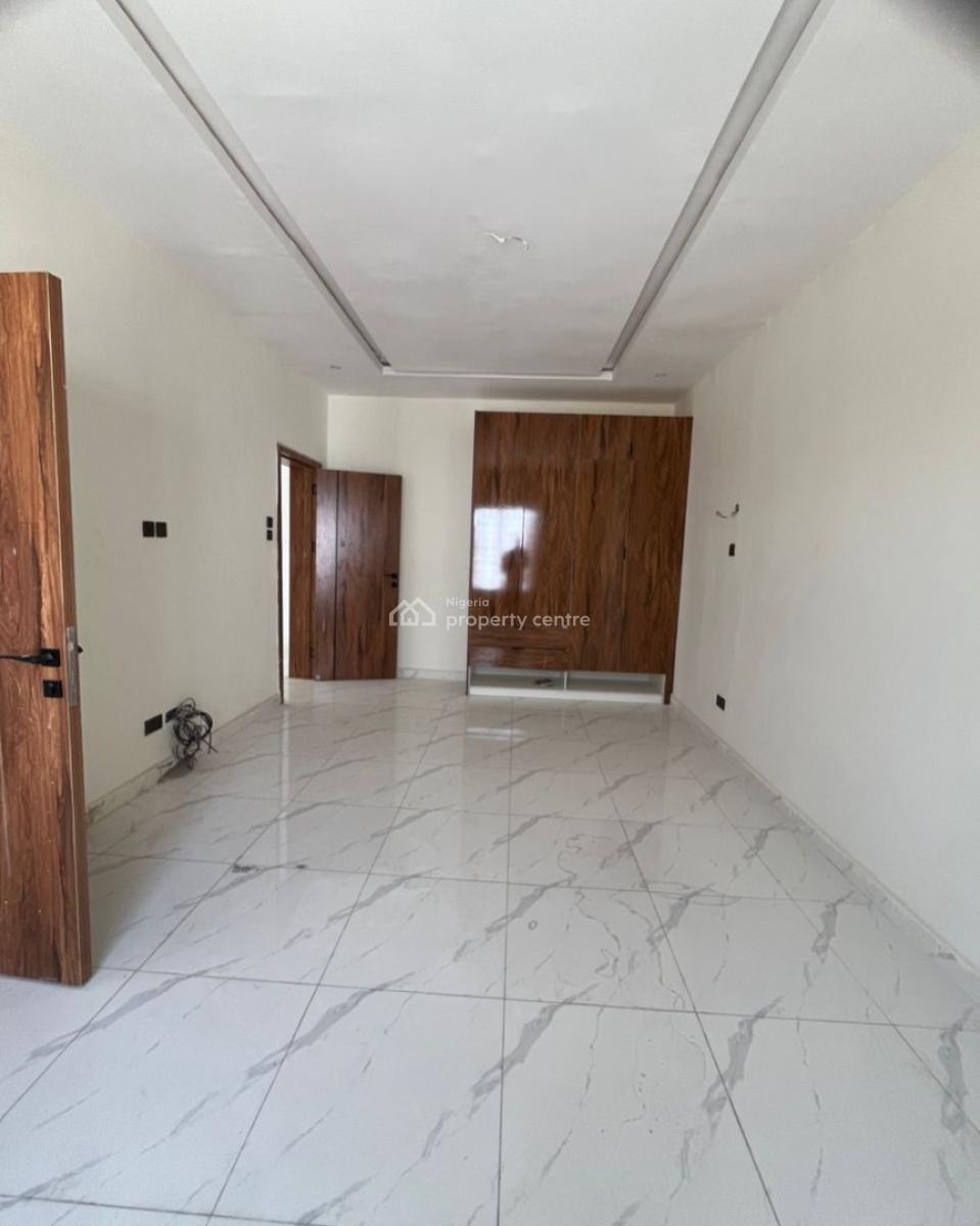 3 Bedroom Terrace, Abraham Adesanya, Ajah, Lagos, Terraced Duplex for Sale