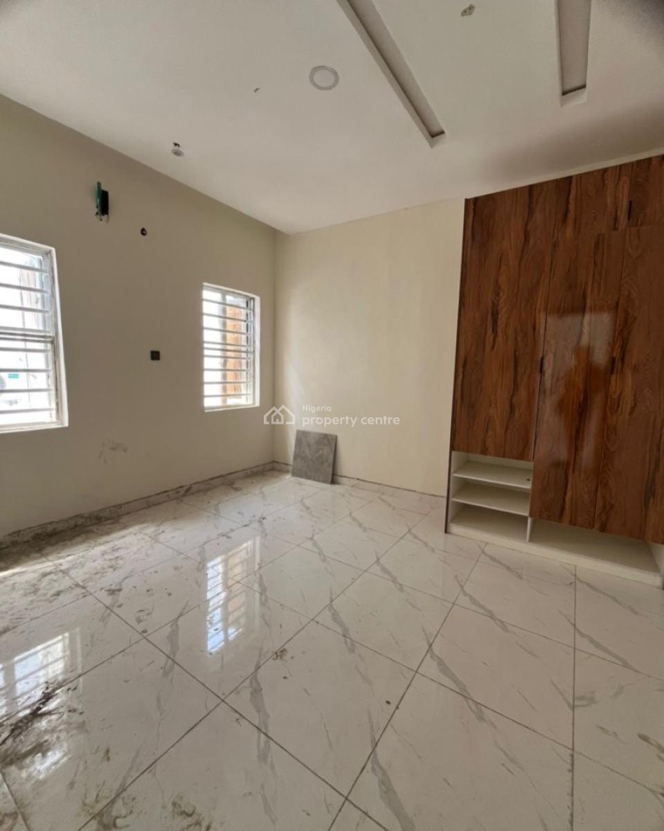 3 Bedroom Terrace, Abraham Adesanya, Ajah, Lagos, Terraced Duplex for Sale