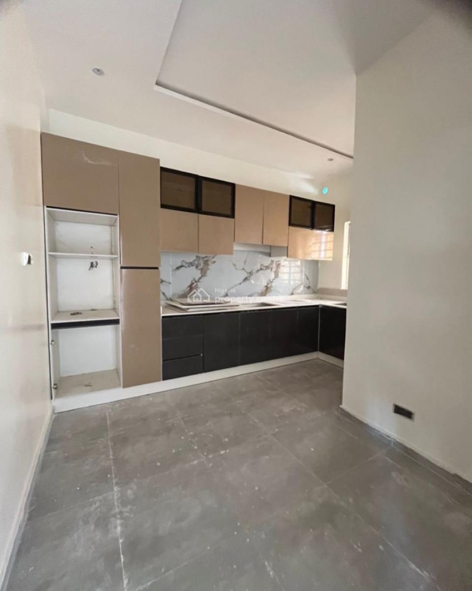3 Bedroom Terrace, Abraham Adesanya, Ajah, Lagos, Terraced Duplex for Sale