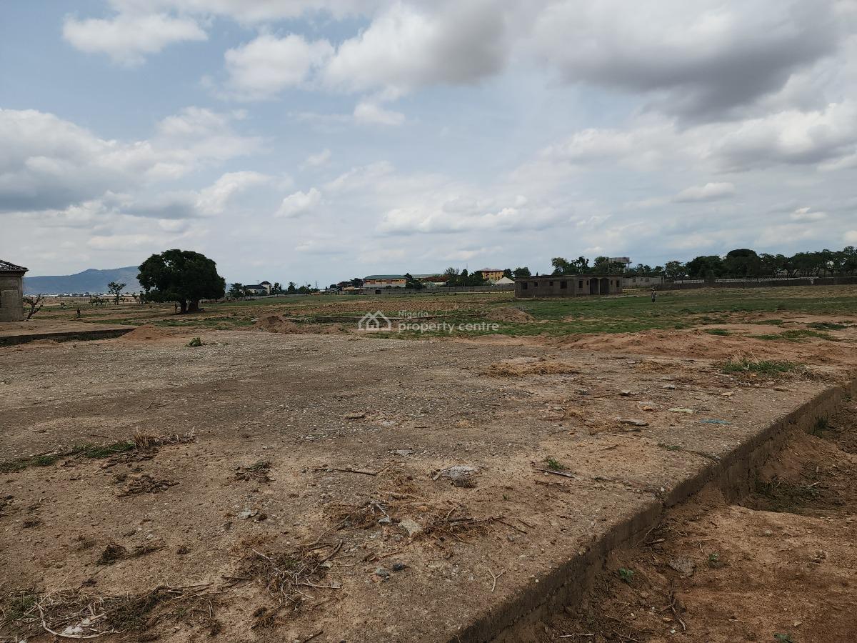 Strategically Located 9.33 Hectares of Premium Land at Gwagwalada, Behind Christ The King College, Gwagwalada, Abuja, Residential Land for Sale