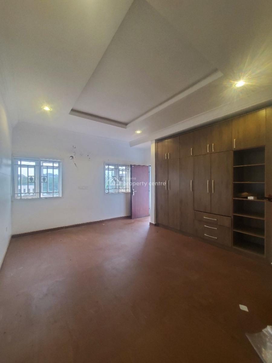 Ultrawide 4 Bedrooms Flat on The 1st Floor, By Human Rights Radio, Kaura, Abuja, Flat / Apartment for Rent