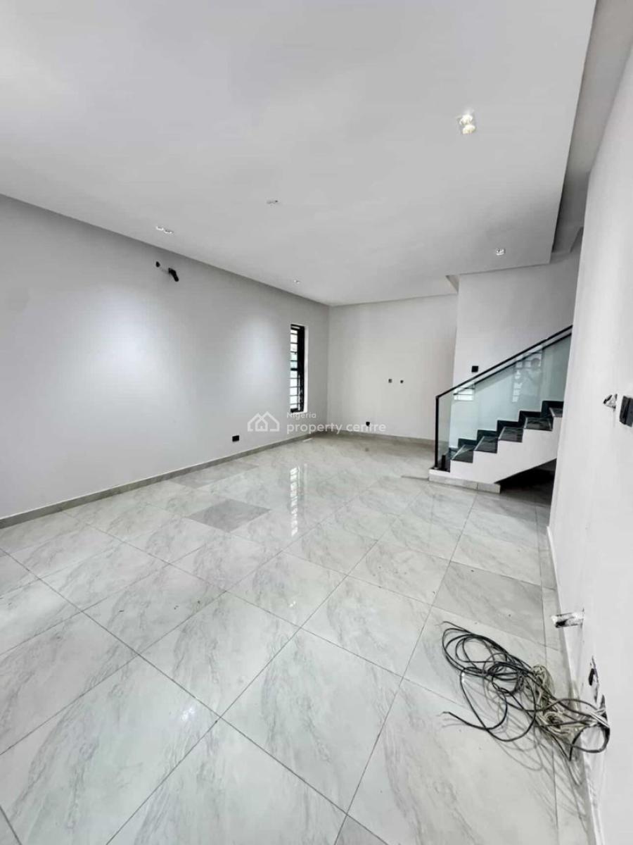 Newly Built 4 Bedrooms Semi-detached Duplex, Chevron, Lekki Phase 2, Lekki, Lagos, Semi-detached Duplex for Sale