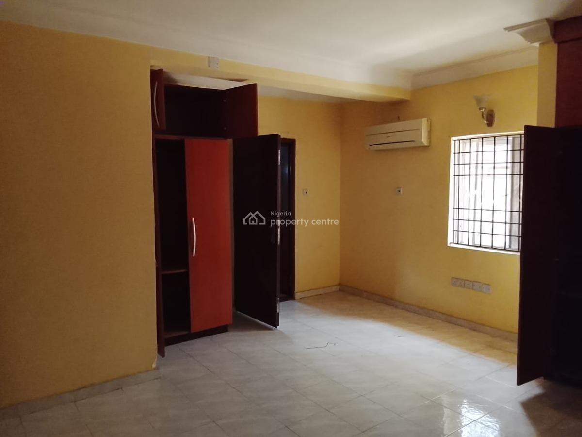 Spacious 3 Bedrooms Semi Detached House with Bq Ample Parking Space, Old Ikoyi, Ikoyi, Lagos, Semi-detached Duplex for Rent