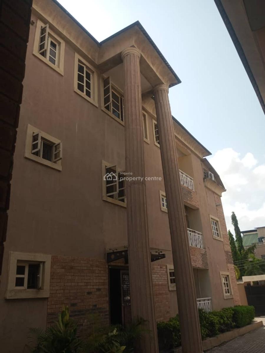 4bedroom Office Space  with Conference Room, Off Admiralty Road  Lekki Phase 1, Lekki Phase 1, Lekki, Lagos, Office Space for Rent