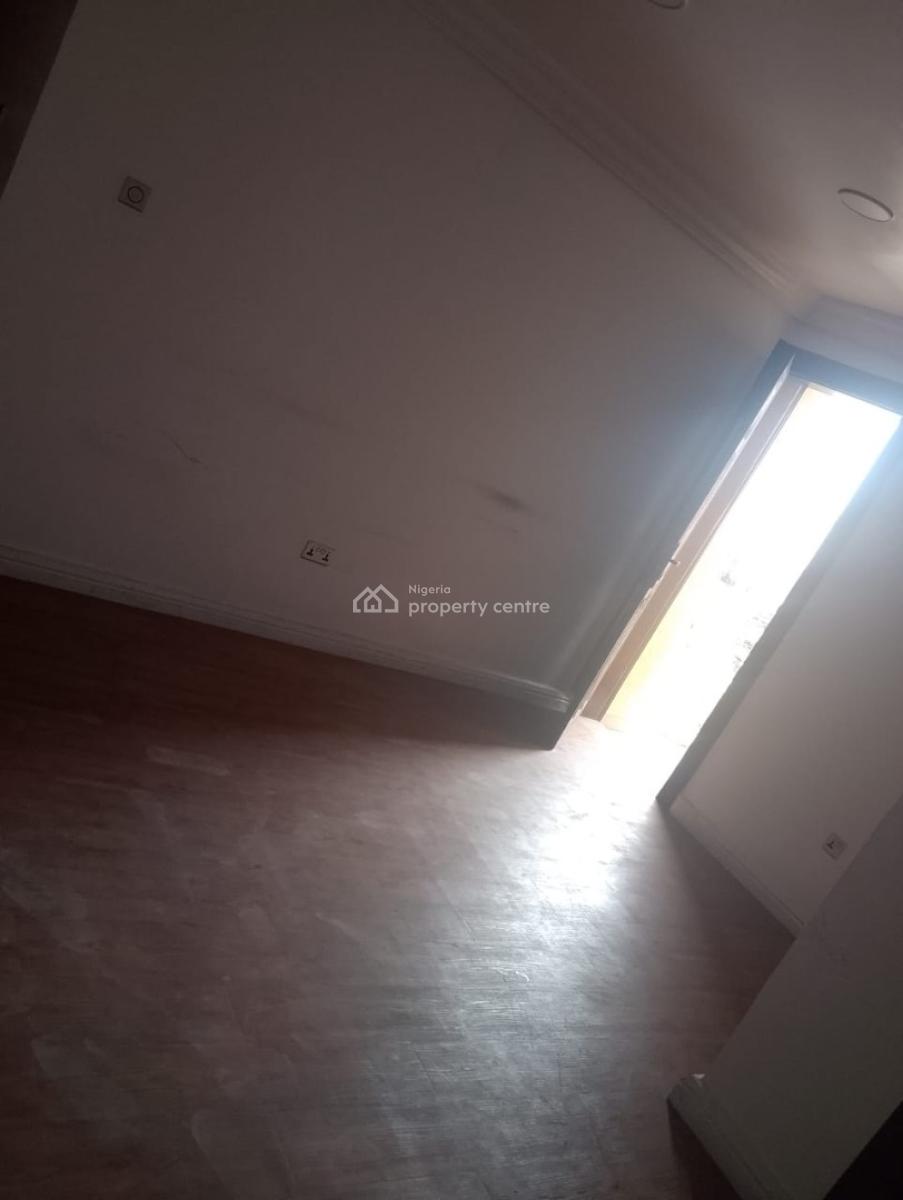 4bedroom Office Space  with Conference Room, Off Admiralty Road  Lekki Phase 1, Lekki Phase 1, Lekki, Lagos, Office Space for Rent