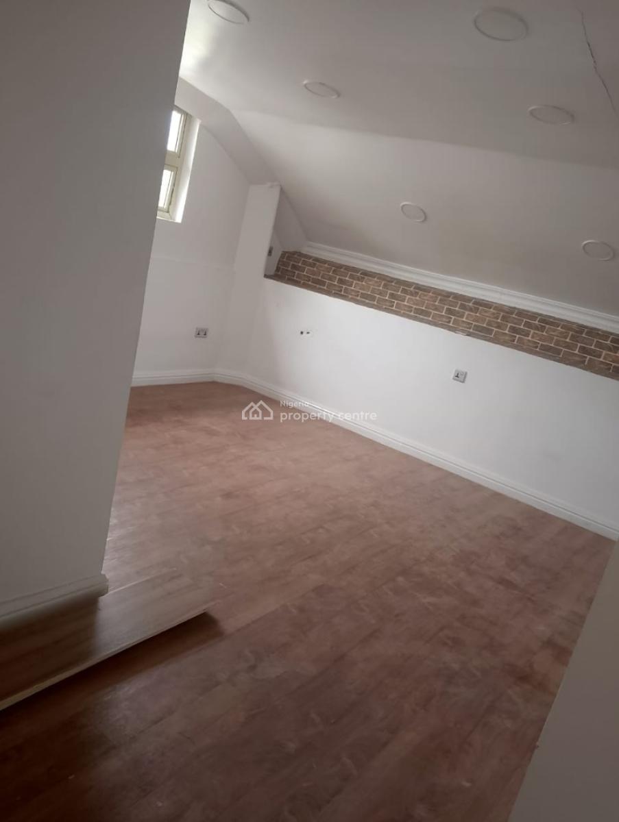 4bedroom Office Space  with Conference Room, Off Admiralty Road  Lekki Phase 1, Lekki Phase 1, Lekki, Lagos, Office Space for Rent