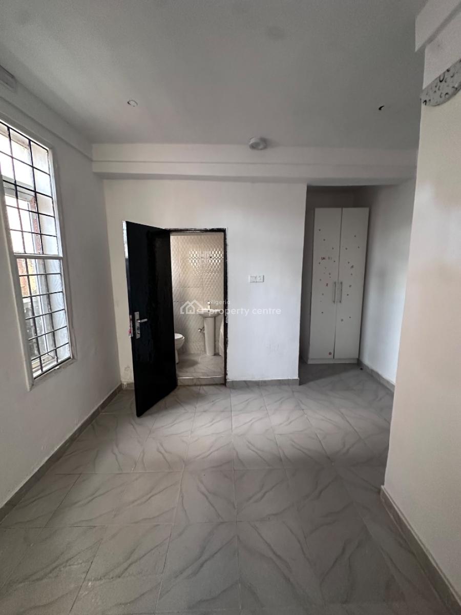 Nice Room and Parlor, No 9, Off Mobil Road, Igbo Efon, Lekki, Lagos, Mini Flat (room and Parlour) for Rent