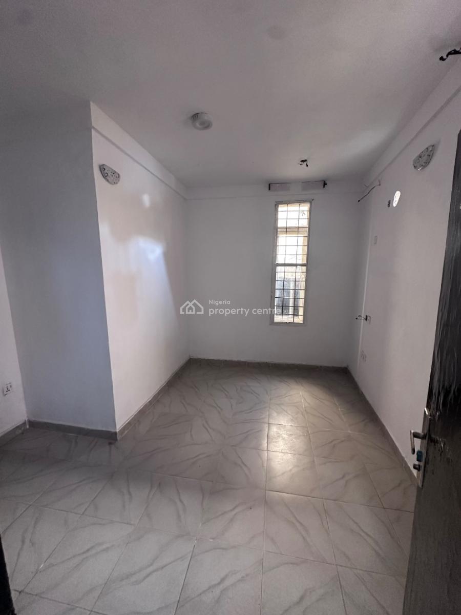Nice Room and Parlor, No 9, Off Mobil Road, Igbo Efon, Lekki, Lagos, Mini Flat (room and Parlour) for Rent
