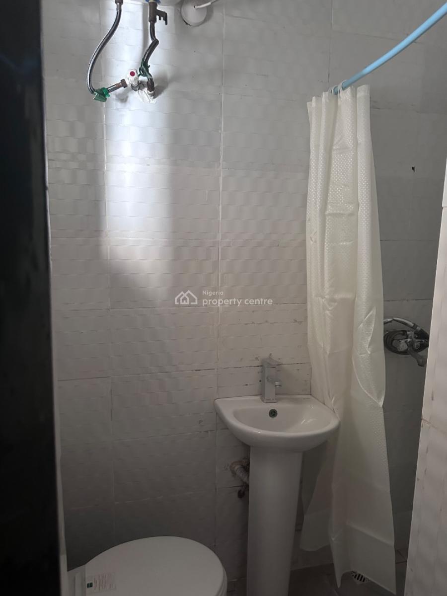 Nice Room and Parlor, No 9, Off Mobil Road, Igbo Efon, Lekki, Lagos, Mini Flat (room and Parlour) for Rent