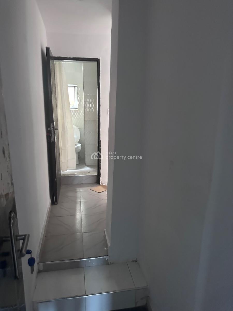 Nice Mini 2bed, Off Mobil Road, Eti Osa Lga, Ologolo, Lekki, Lagos, Mini Flat (room and Parlour) for Rent