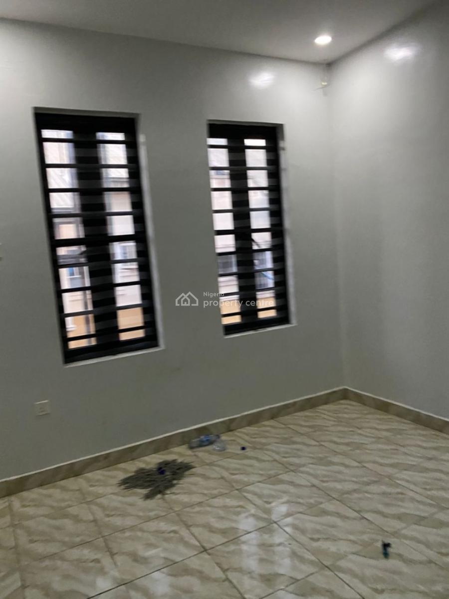 4 Bedroom Semi Detached Duplex, Gra Phase 1, Magodo, Lagos, Semi-detached Duplex for Rent