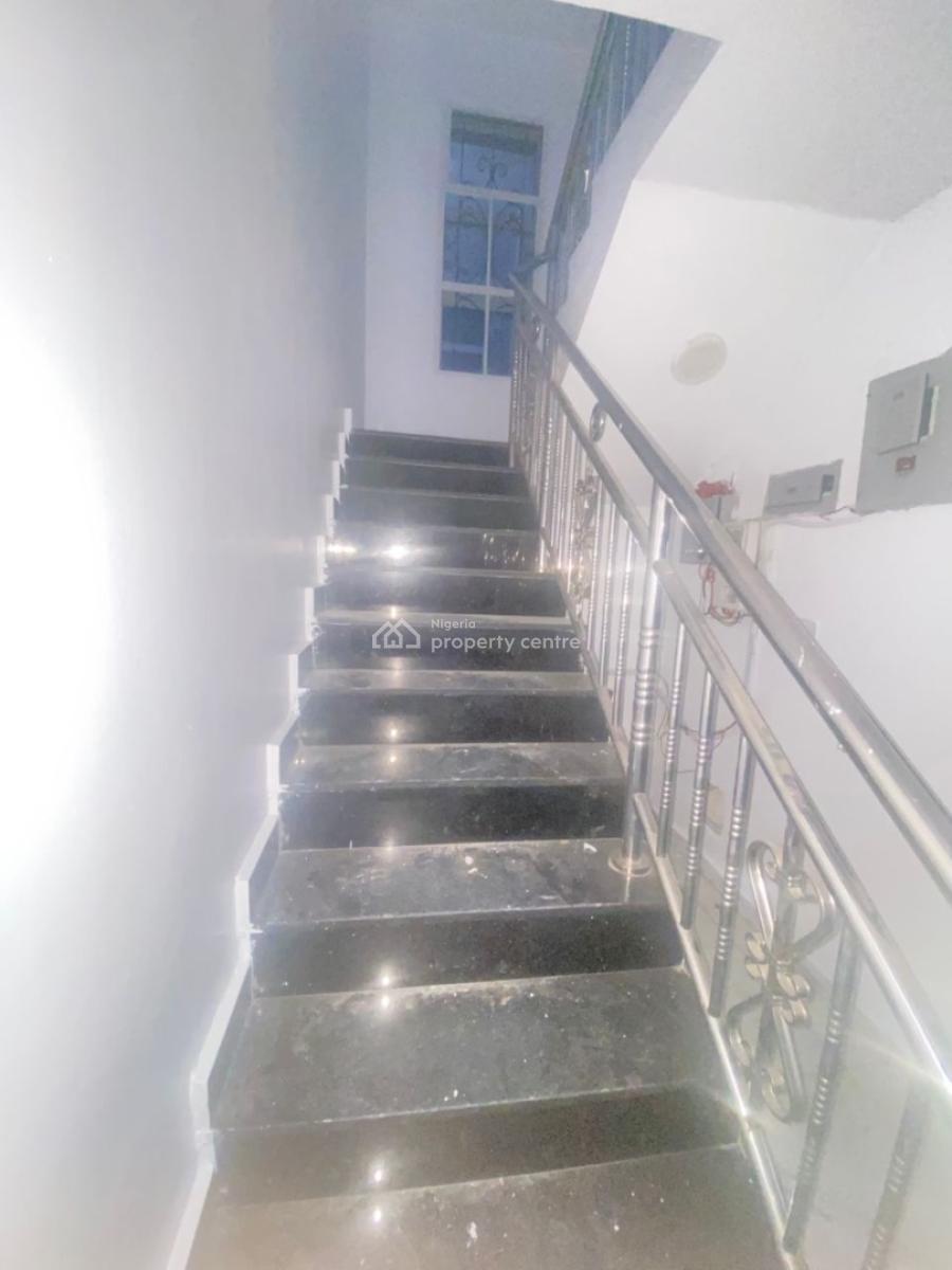 3 Bedroom, Off Freedom Way, Lekki Phase 1, Lekki, Lagos, Detached Duplex for Rent