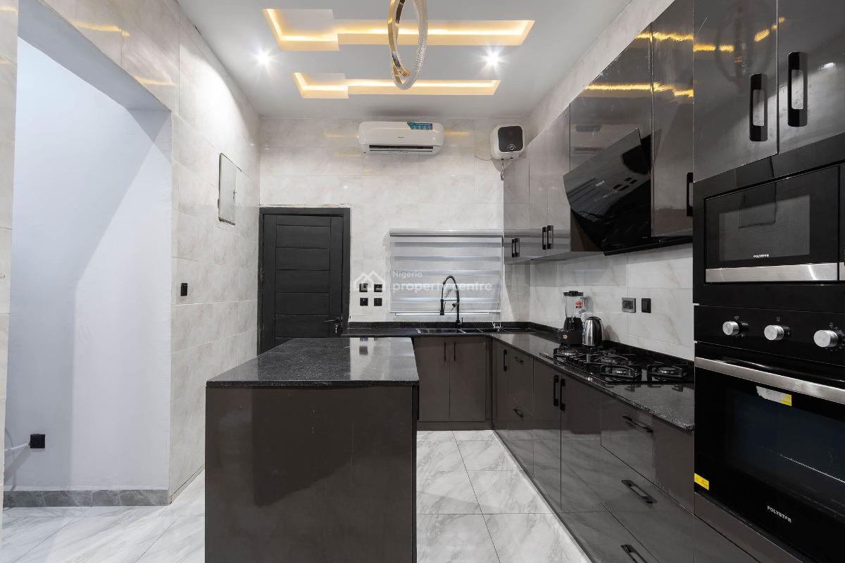 Luxury 4 Bedrooms Duplex, Ikota, Lekki, Lagos, Detached Duplex Short Let