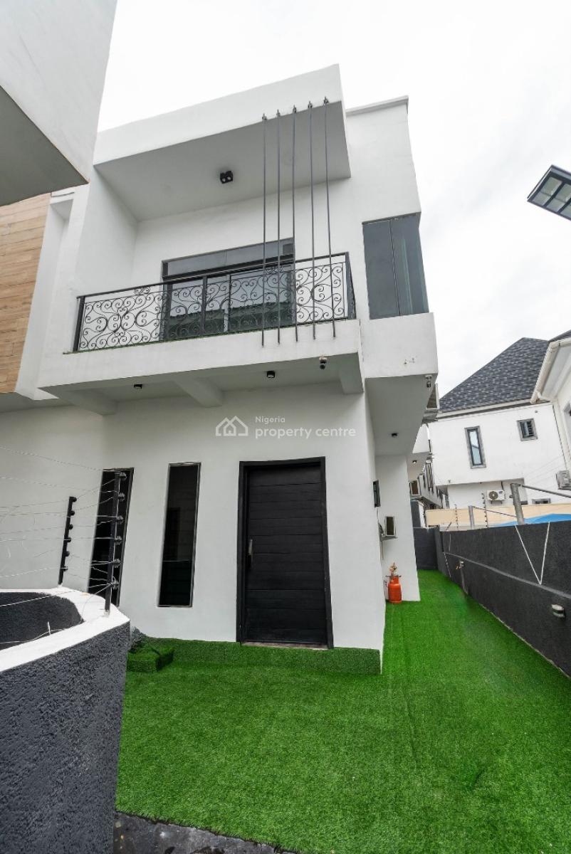 Luxury 4 Bedrooms Duplex, Ikota, Lekki, Lagos, Detached Duplex Short Let
