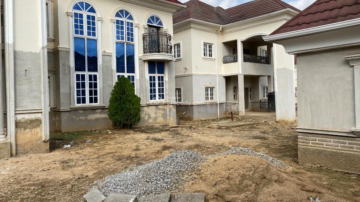 Brand New Five Bedrooms Semi Detached Duplex with 2brms Bq, Katampe (main), Katampe, Abuja, Semi-detached Duplex for Sale
