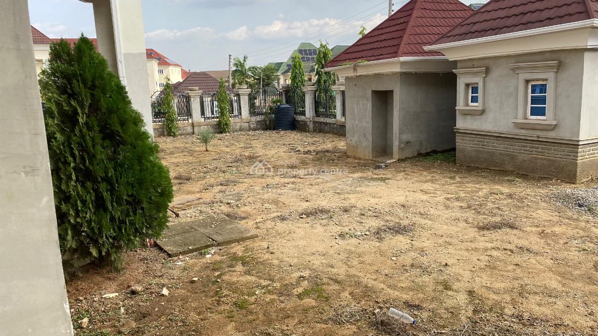 Brand New Five Bedrooms Semi Detached Duplex with 2brms Bq, Katampe (main), Katampe, Abuja, Semi-detached Duplex for Sale