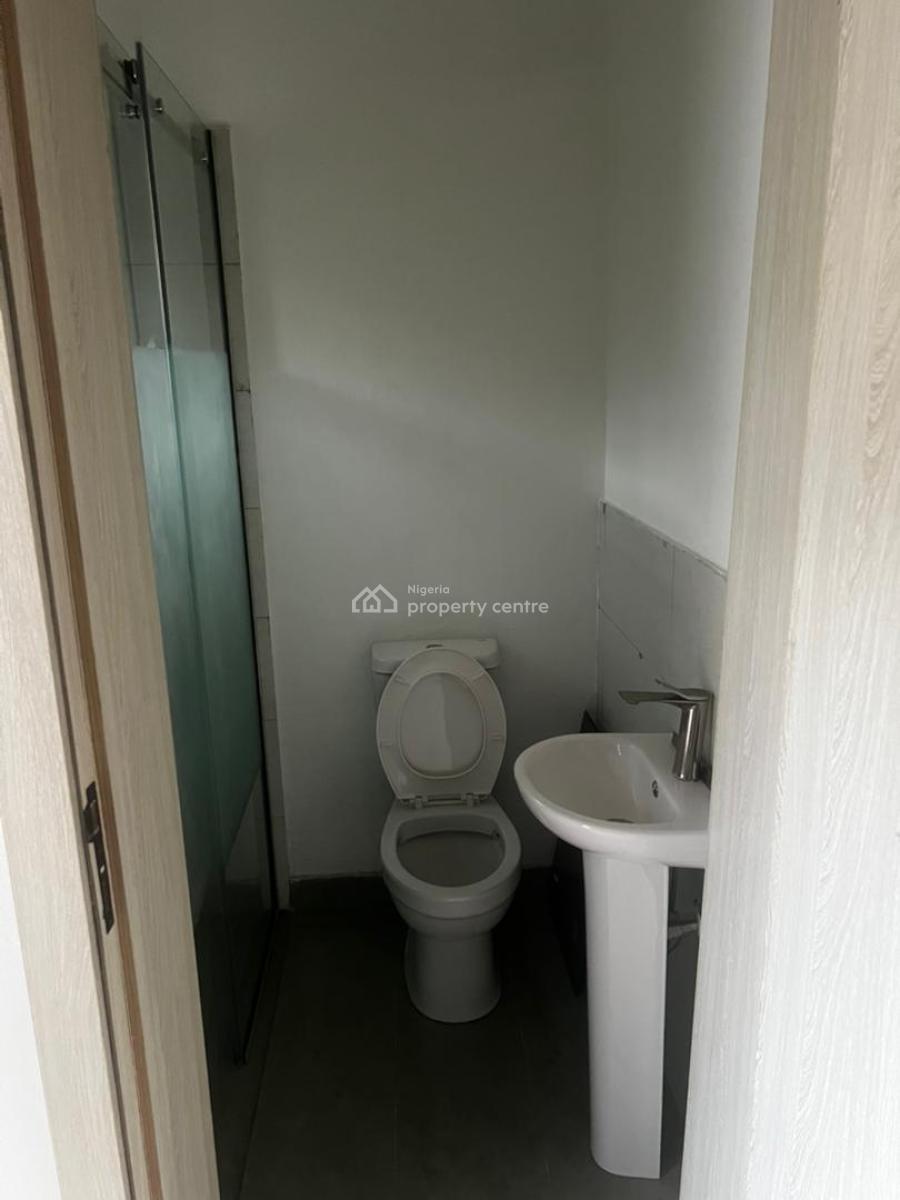 5bedroom Office Duplex with 2rooms Bq, Lekki Phase One, Lekki Phase 1, Lekki, Lagos, Office Space for Rent