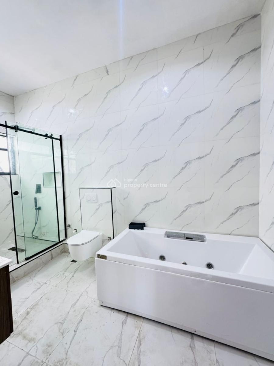 Luxury 6 Bedroom Fully Detached House with Bq, Ologolo, Lekki, Lagos, House for Sale