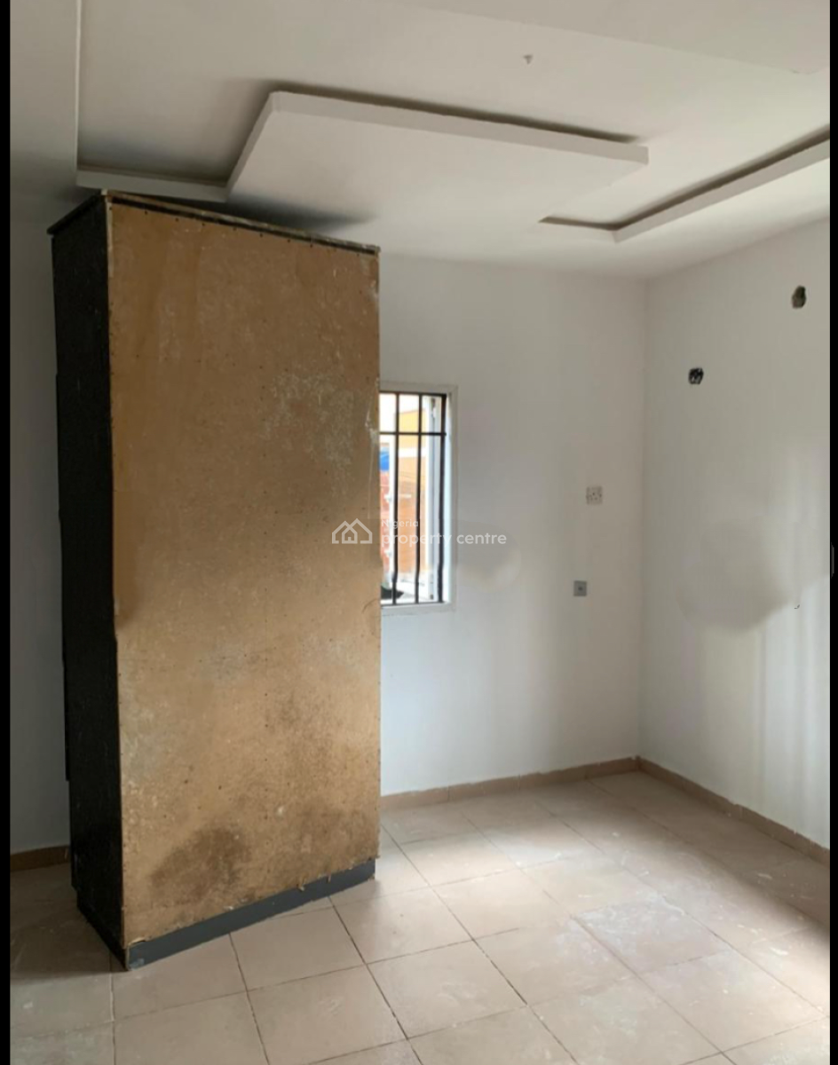 Decent 3 Bedroom Ground Floor Apartment in Gbagada, Gbagada, Gbagada, Lagos, Flat / Apartment for Rent