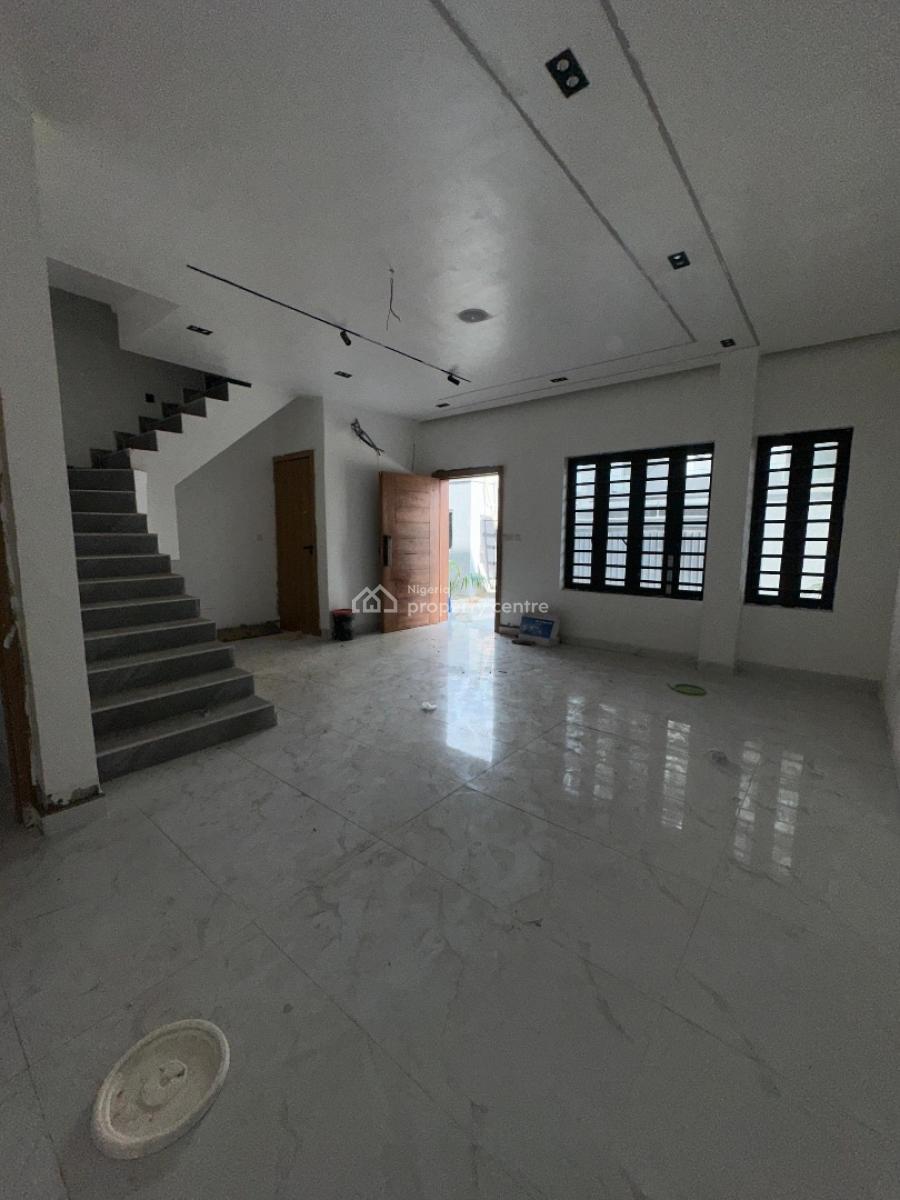 4bedroom Terrace Dupkex with Bq in Lekki Phase 1, Lekki Phase One ,lekki ,lagos ,nigeria, Lekki Phase 1, Lekki, Lagos, Terraced Duplex for Sale