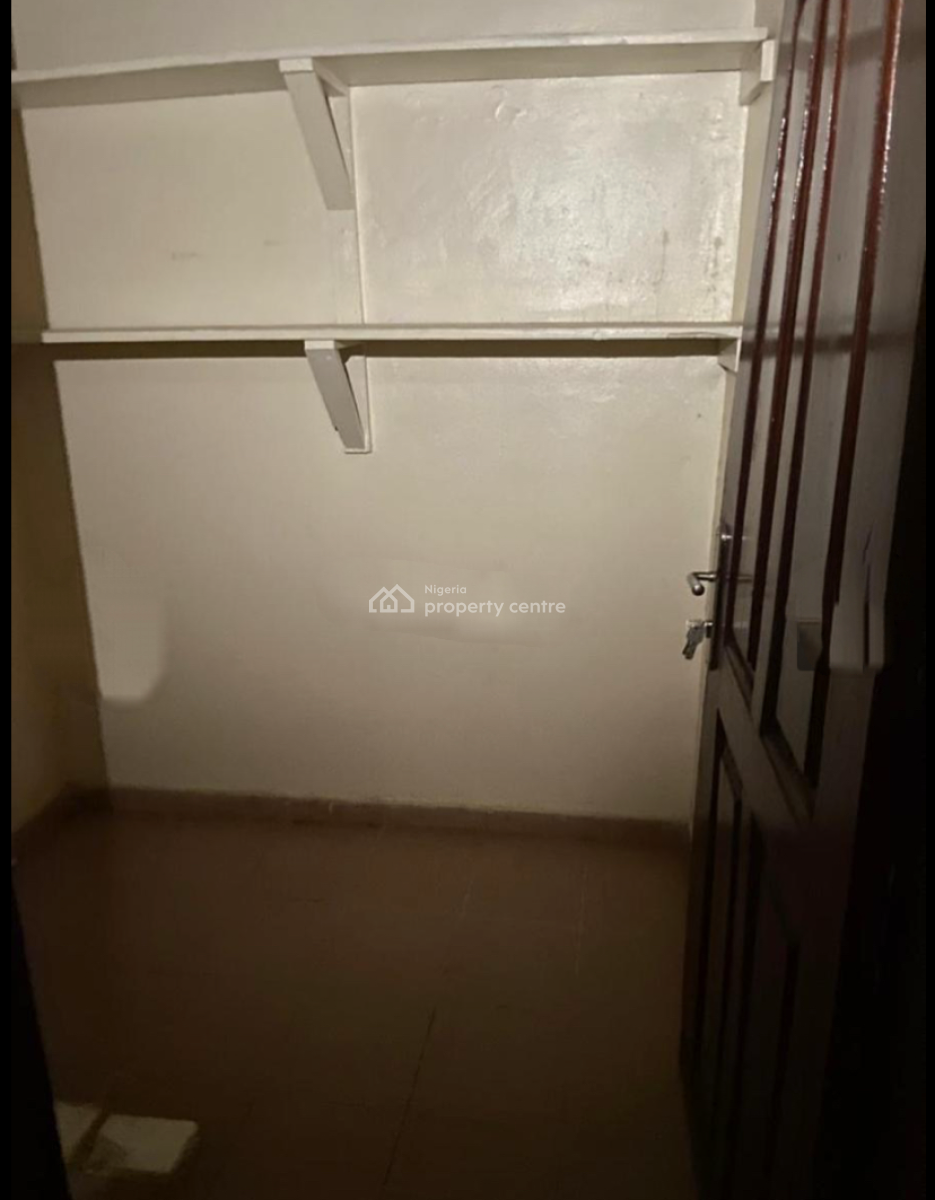 Decent & Spacious 3 Bedroom Ground Floor Apartment in Gbagada, Gbagada, Gbagada, Lagos, Flat / Apartment for Rent