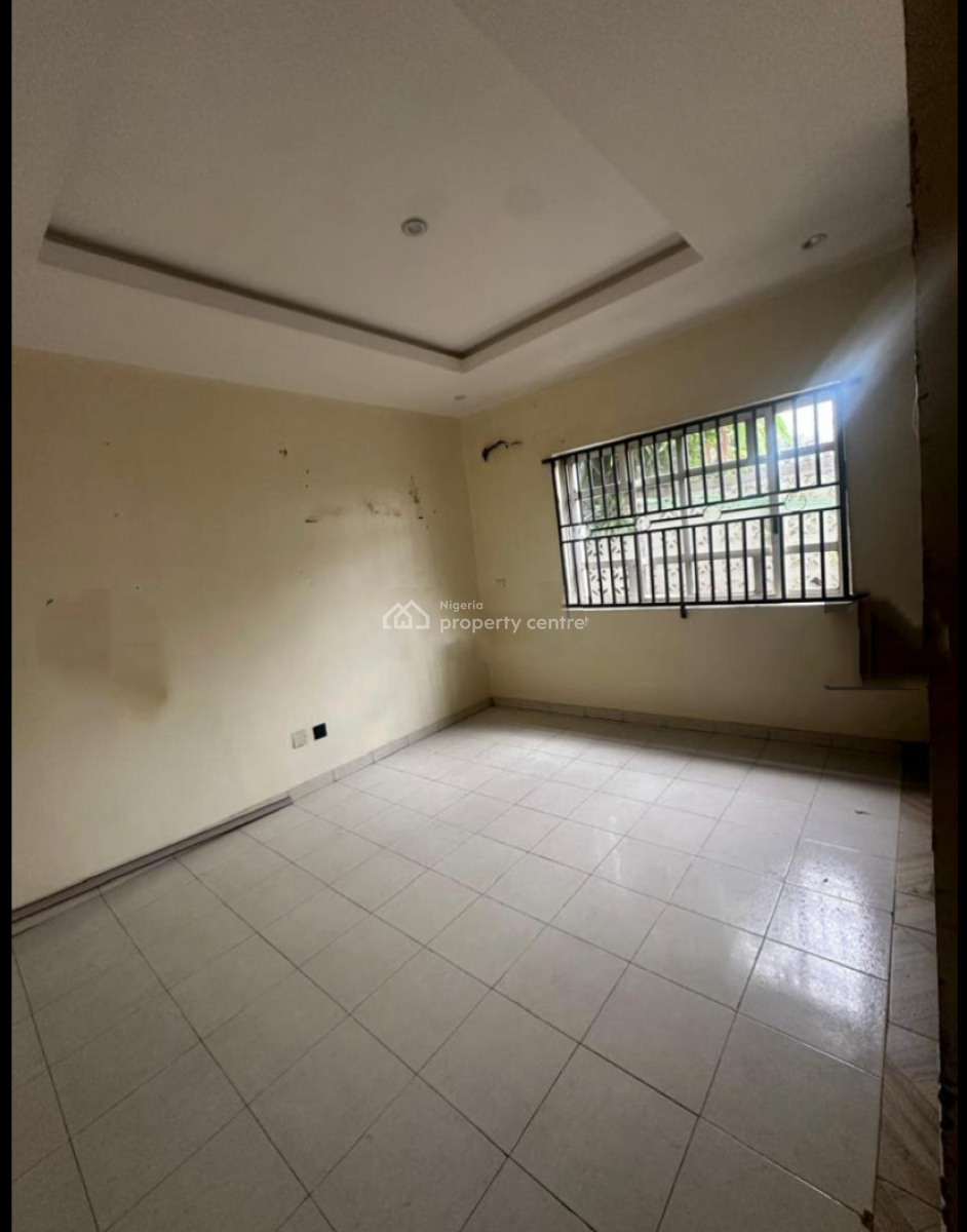 Decent & Spacious 3 Bedroom Ground Floor Apartment in Gbagada, Gbagada, Gbagada, Lagos, Flat / Apartment for Rent