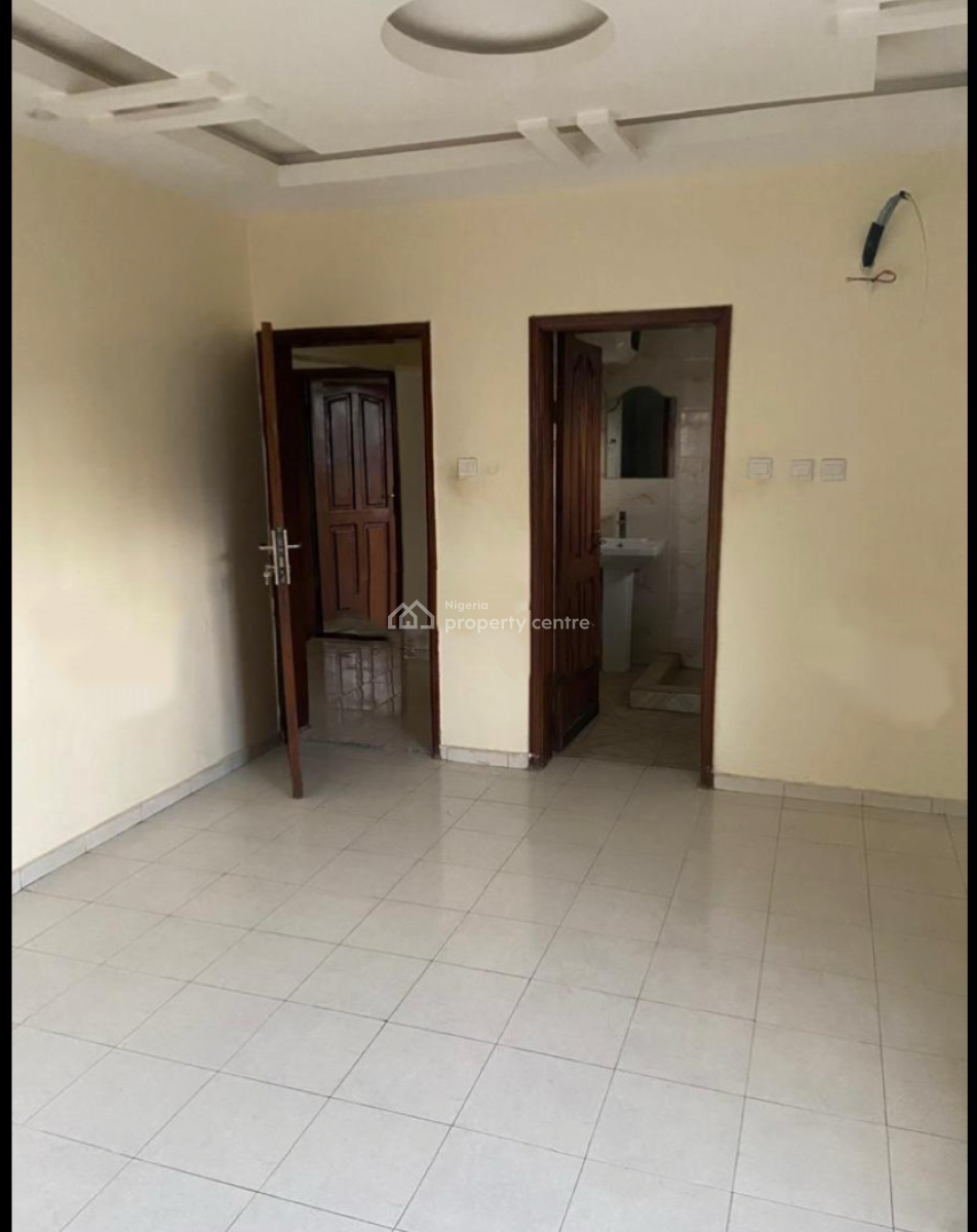 Decent & Spacious 3 Bedroom Ground Floor Apartment in Gbagada, Gbagada, Gbagada, Lagos, Flat / Apartment for Rent