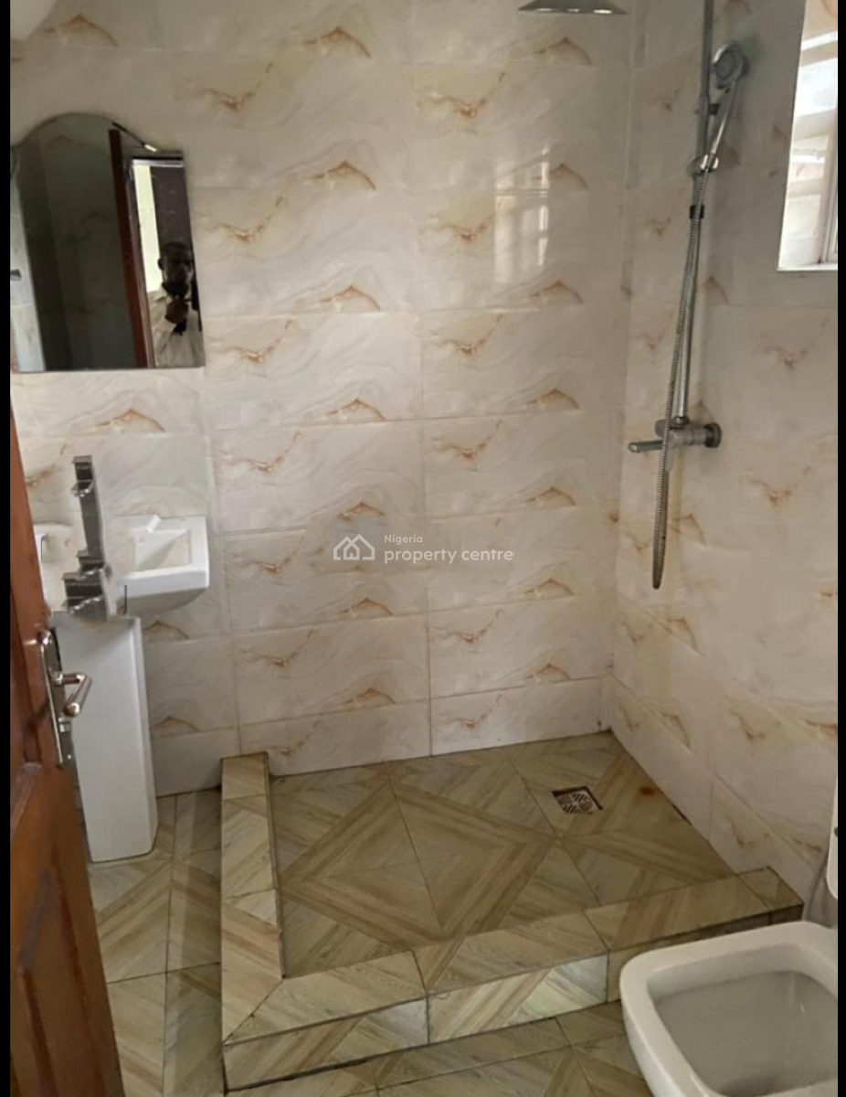 Decent & Spacious 3 Bedroom Ground Floor Apartment in Gbagada, Gbagada, Gbagada, Lagos, Flat / Apartment for Rent