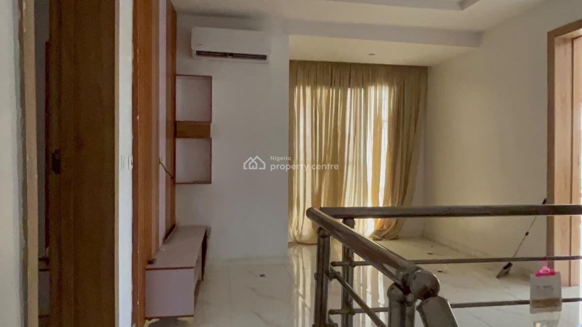 Luxury 3 Bedroom Apartment, 1 Kizz Daniel Street, Iconia Estate, Ikate Elegushi, Lekki, Lagos, Flat / Apartment for Rent