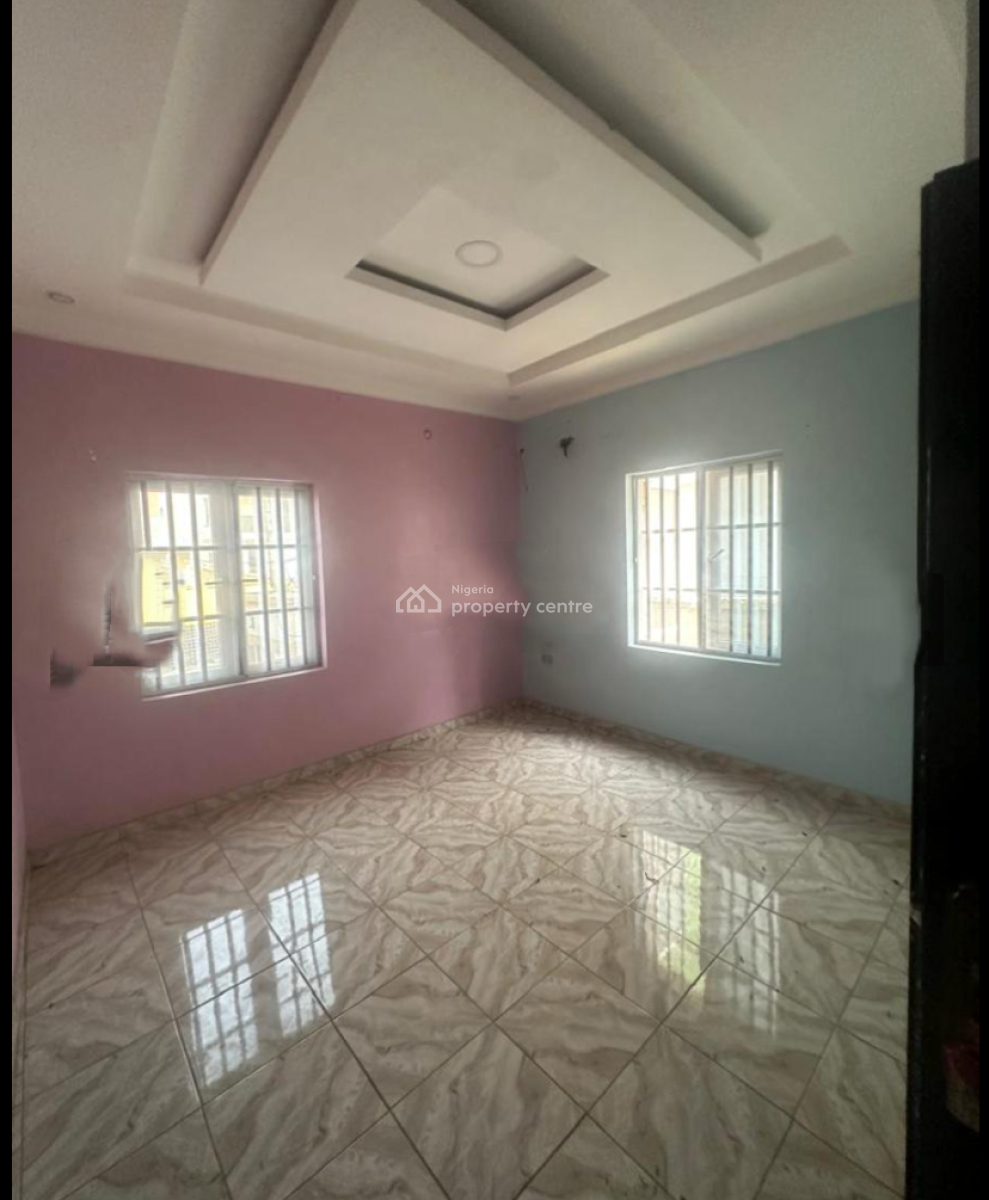 Decent & Spacious 3 Bedroom Apartment in Gbagada, Gbagada, Gbagada, Lagos, Flat / Apartment for Rent
