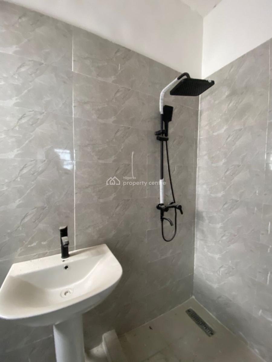Gorgeous 4bedroom Semi Detached Duplex with a Bq, Vgc, Lekki, Lagos, Semi-detached Duplex for Sale