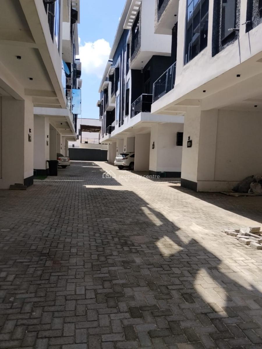 5bedroom Semi-detached Duplex with Swimming Pool, General Paint Ajah, Lagos Nigeria, Ajah, Lagos, Semi-detached Duplex for Sale
