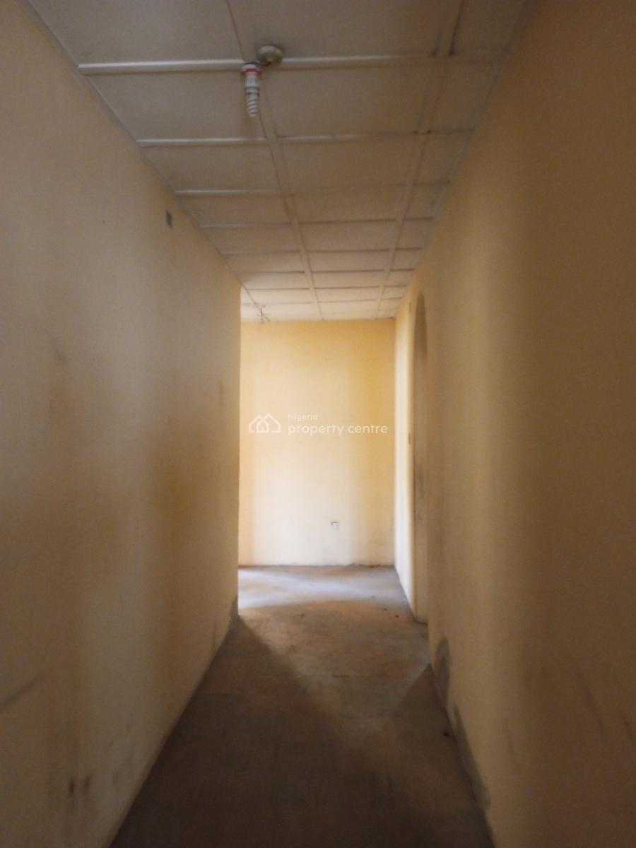 Commercial/residential 5bed Bungalow in a Secured Estate, Ado, Ajah, Lagos, Detached Bungalow for Rent