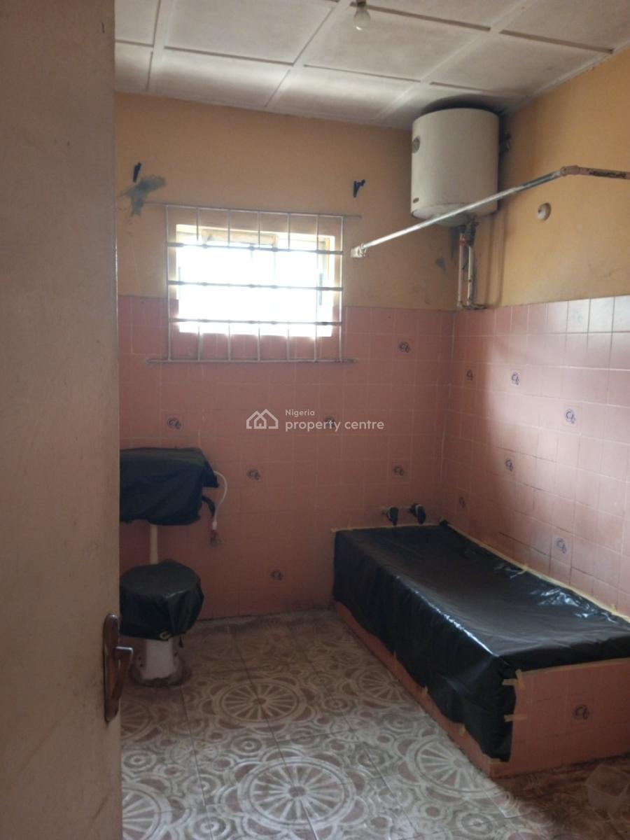 Commercial/residential 5bed Bungalow in a Secured Estate, Ado, Ajah, Lagos, Detached Bungalow for Rent
