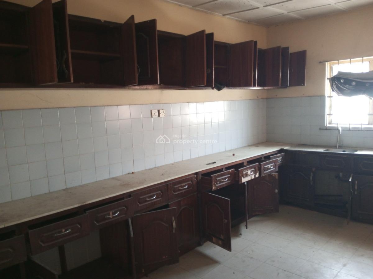 Commercial/residential 5bed Bungalow in a Secured Estate, Ado, Ajah, Lagos, Detached Bungalow for Rent