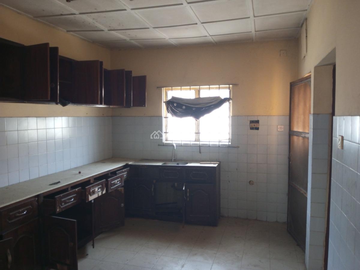 Commercial/residential 5bed Bungalow in a Secured Estate, Ado, Ajah, Lagos, Detached Bungalow for Rent