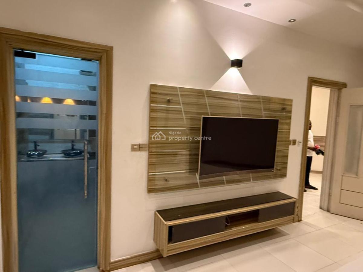Luxury 2 Bedroom Apartment with Excellent Facility, Freedom Way, Lekki, Lagos, Flat / Apartment for Rent